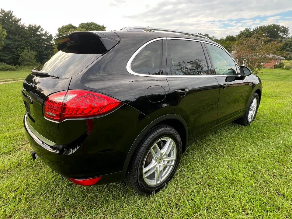 2013 Porsche 958 Cayenne Diesel - Image 6 of 17