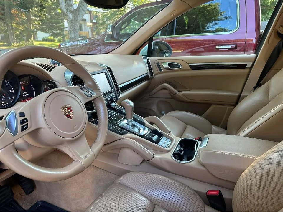 2013 Porsche 958 Cayenne - Image 4 of 5