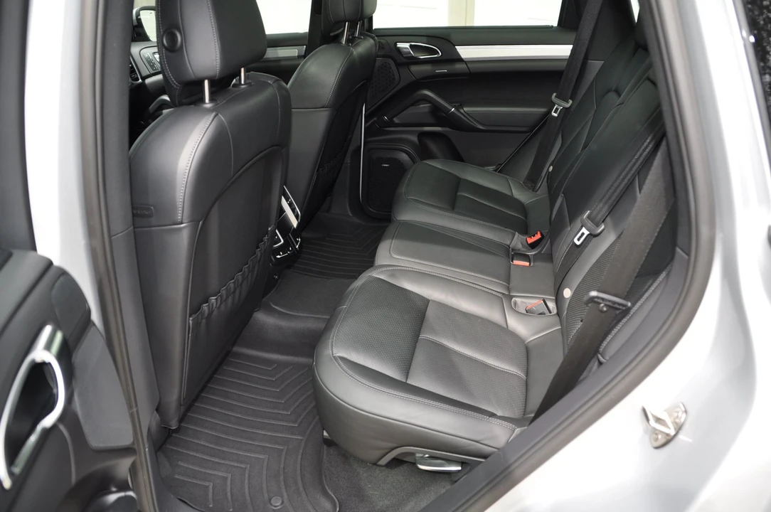 2013 Porsche 958 Cayenne - Image 27 of 30