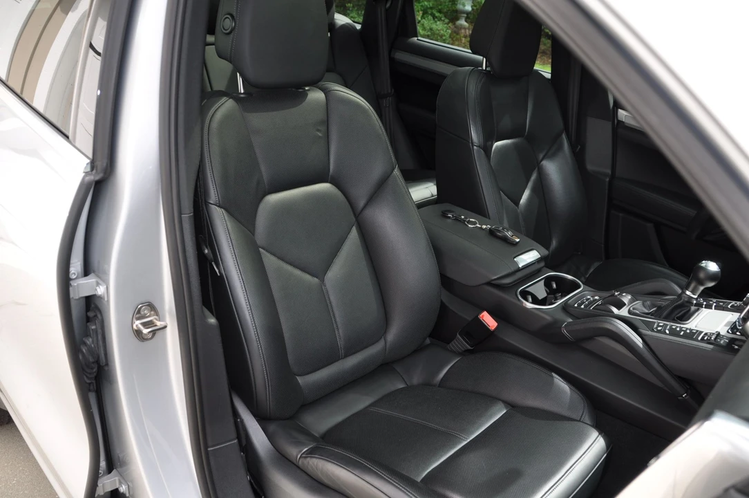 2013 Porsche 958 Cayenne - Image 30 of 30