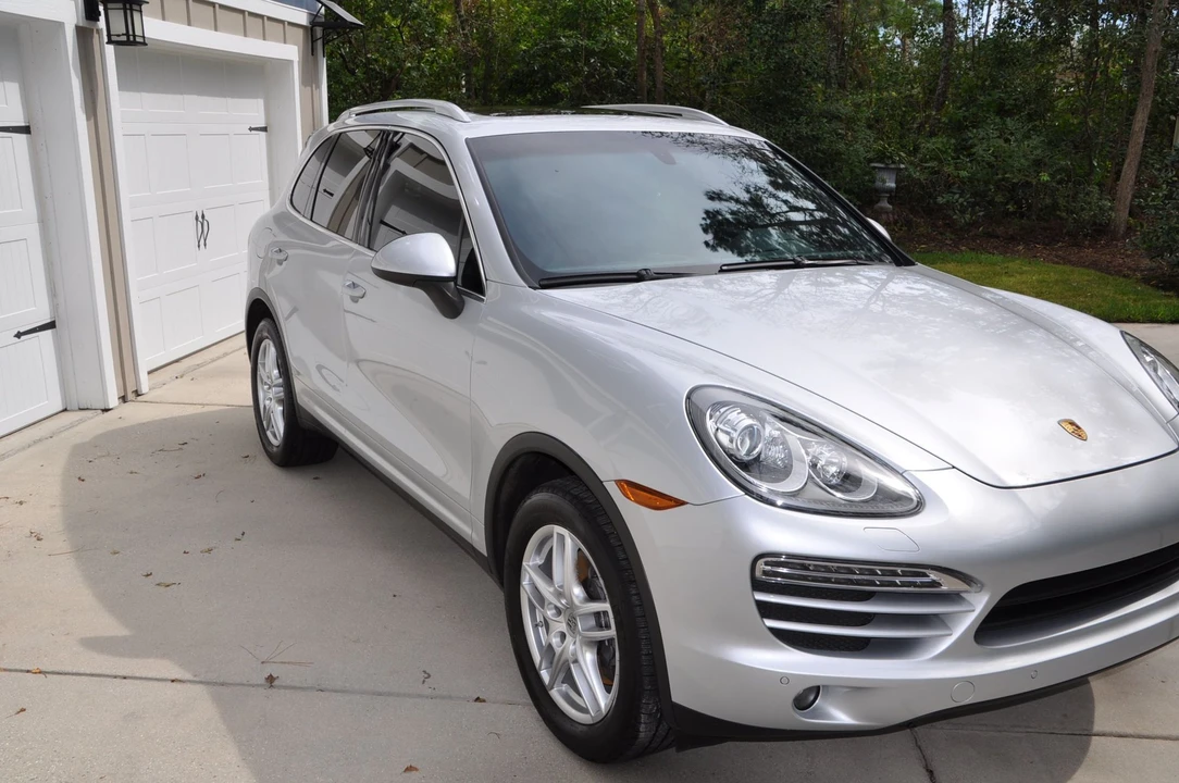 2013 Porsche 958 Cayenne - Image 10 of 30