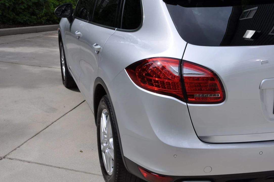 2013 Porsche 958 Cayenne - Image 22 of 30