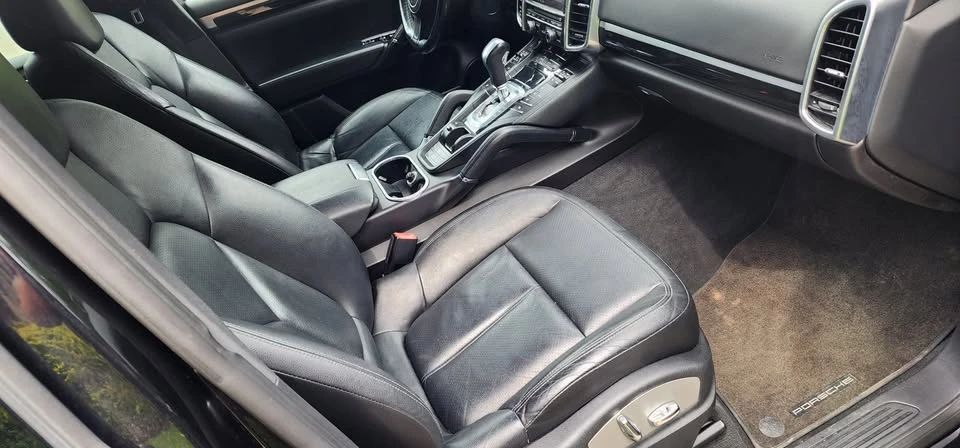 2013 Porsche 958 Cayenne - Image 18 of 20