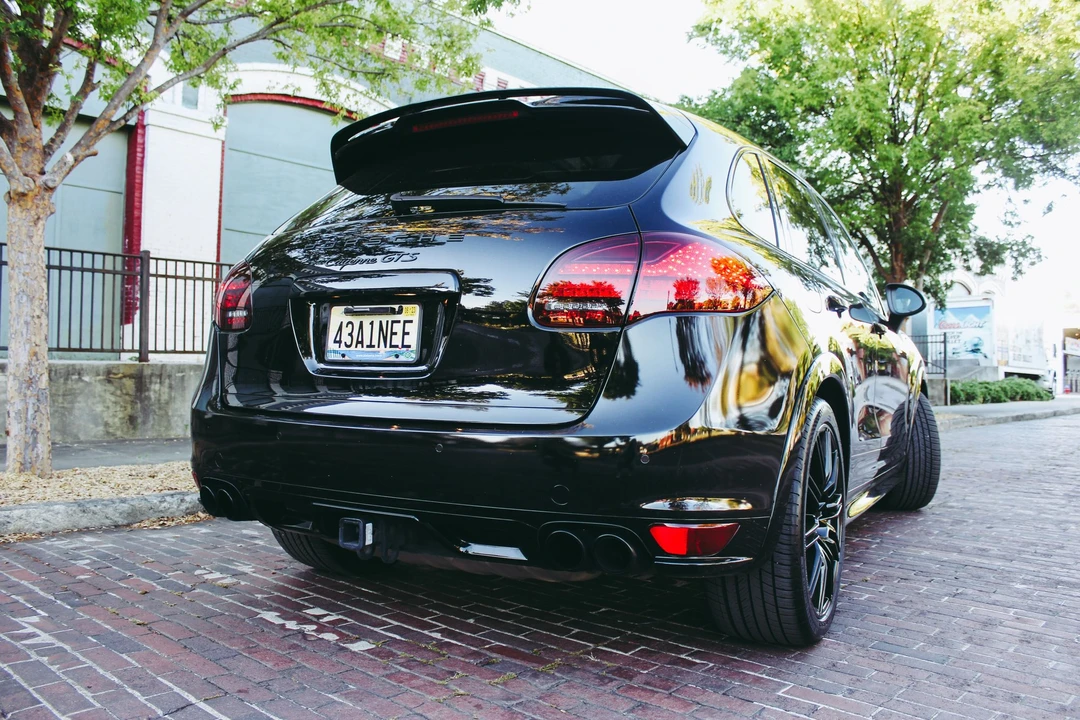 2013 Porsche 958 Cayenne GTS - Image 4 of 16