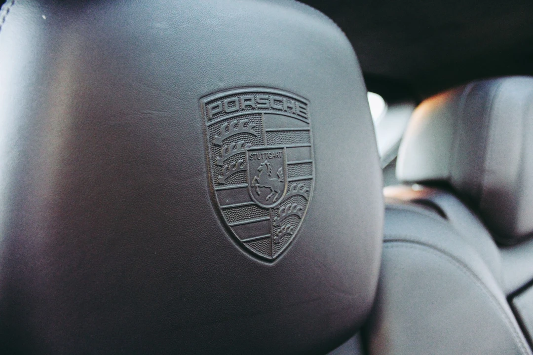 2013 Porsche 958 Cayenne GTS - Image 10 of 16