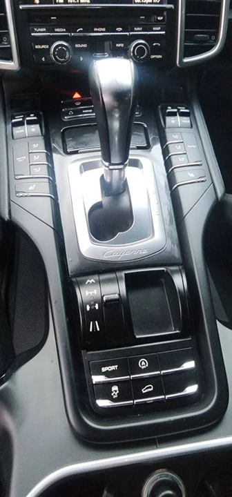 2013 Porsche 958 Cayenne - Image 13 of 23