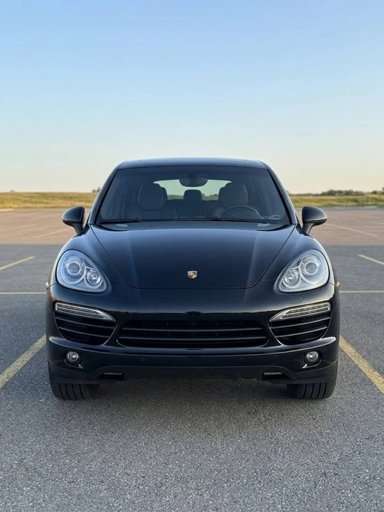 2013 Porsche 958 Cayenne Diesel - Image 2 of 12