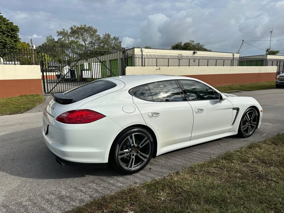 2013 Porsche 970 Panamera 4S - Image 5 of 12
