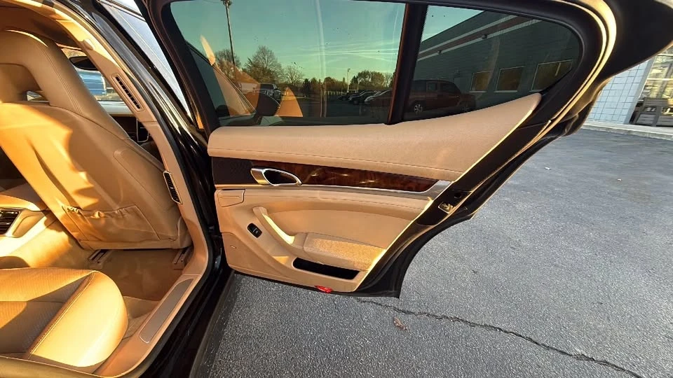 2013 Porsche 970 Panamera - Image 14 of 19