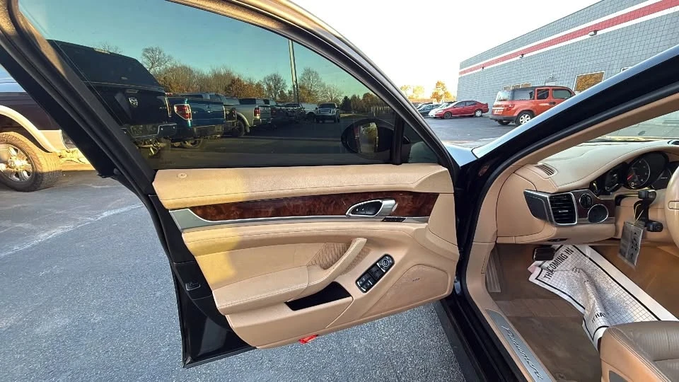 2013 Porsche 970 Panamera - Image 9 of 19