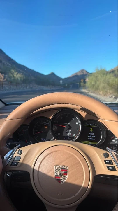 2013 Porsche 970 Panamera - Image 6 of 6