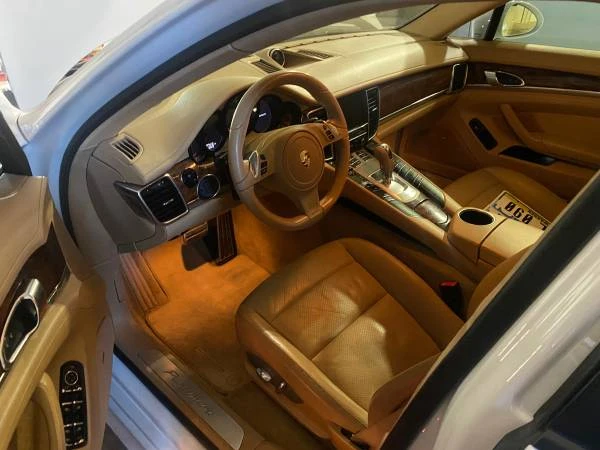 2013 Porsche 970 Panamera - Image 4 of 4