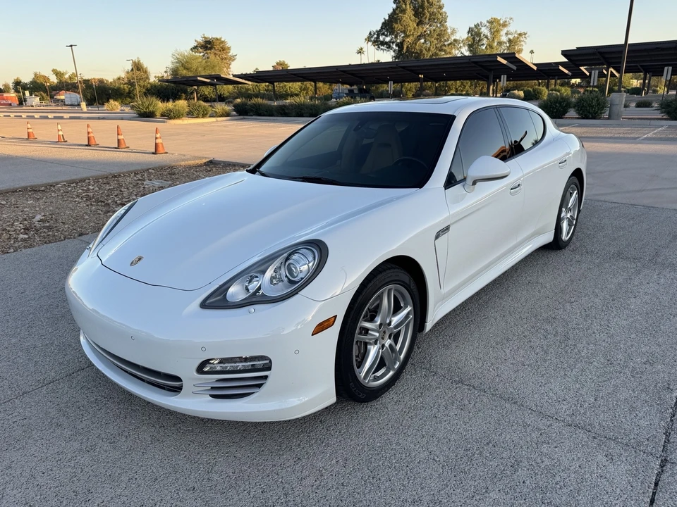 2013 Porsche 970 Panamera - Image 11 of 21