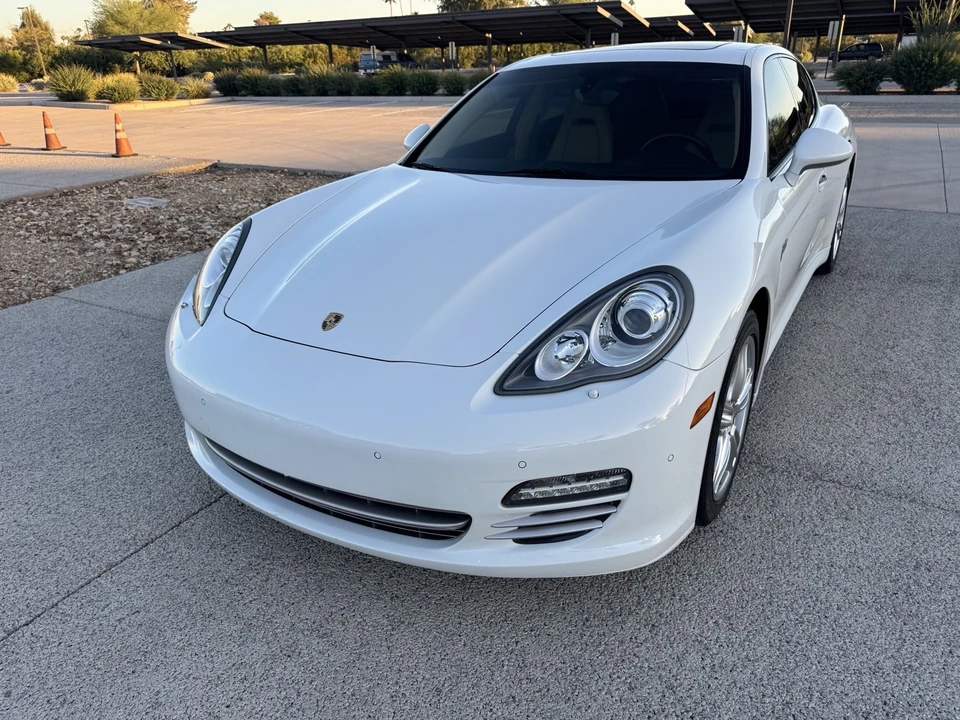 2013 Porsche 970 Panamera - Image 10 of 21