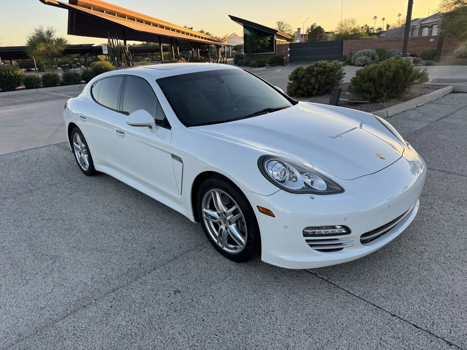 2013 Porsche 970 Panamera - Image 3 of 21