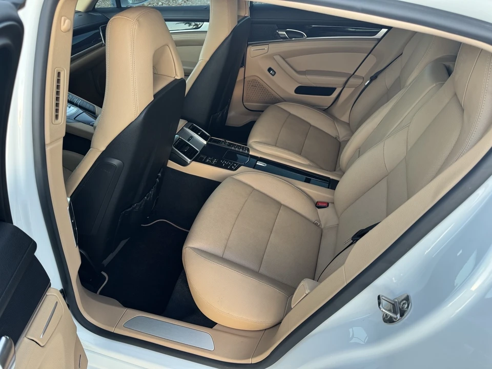 2013 Porsche 970 Panamera - Image 21 of 21