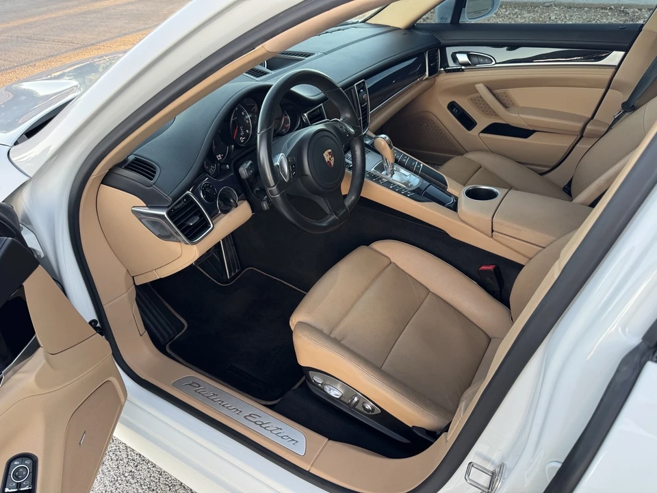 2013 Porsche 970 Panamera - Image 13 of 21