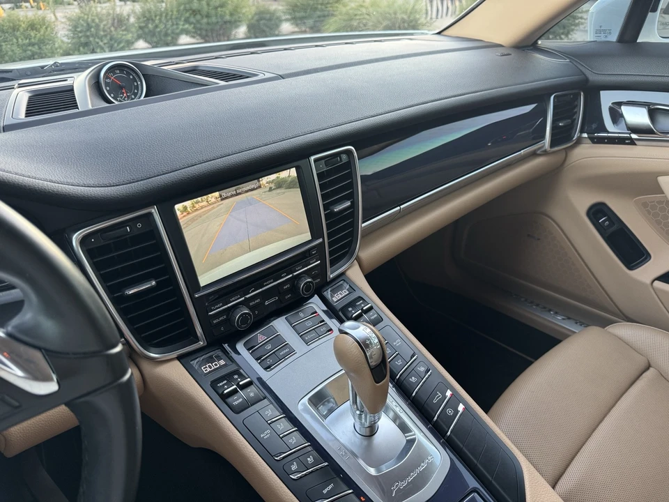 2013 Porsche 970 Panamera - Image 17 of 21