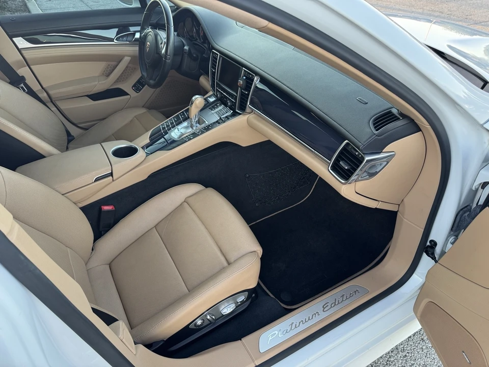 2013 Porsche 970 Panamera - Image 15 of 21