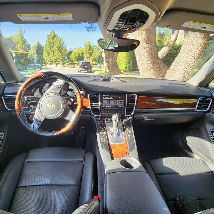2013 Porsche 970 Panamera - Image 4 of 4