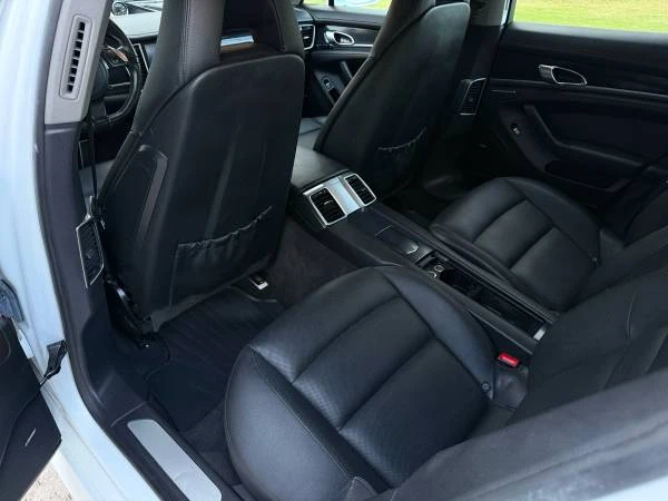 2013 Porsche 970 Panamera - Image 17 of 21