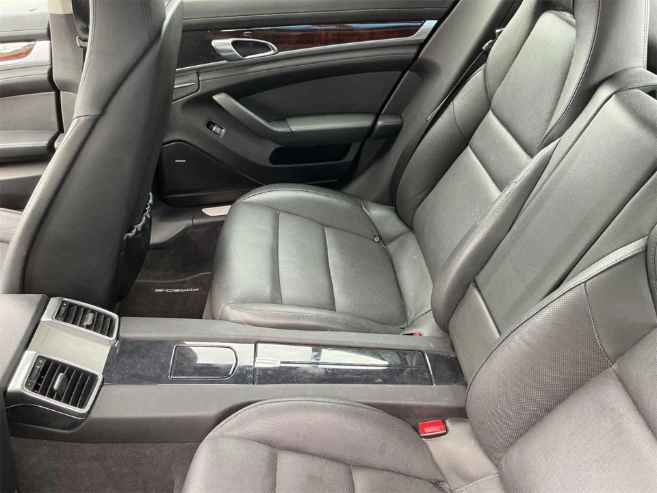 2013 Porsche 970 Panamera - Image 8 of 11
