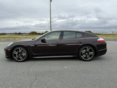 2013 Porsche Panamera 4 AWD