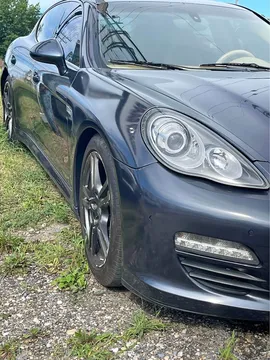 2013 Porsche Panamera 4 Edition Sedan 4D
