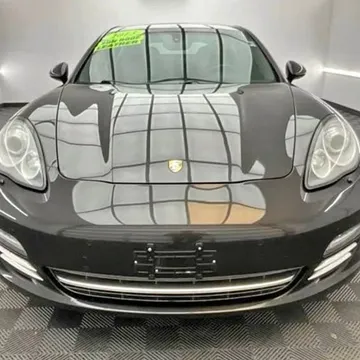 2013 Porsche Panamera 4