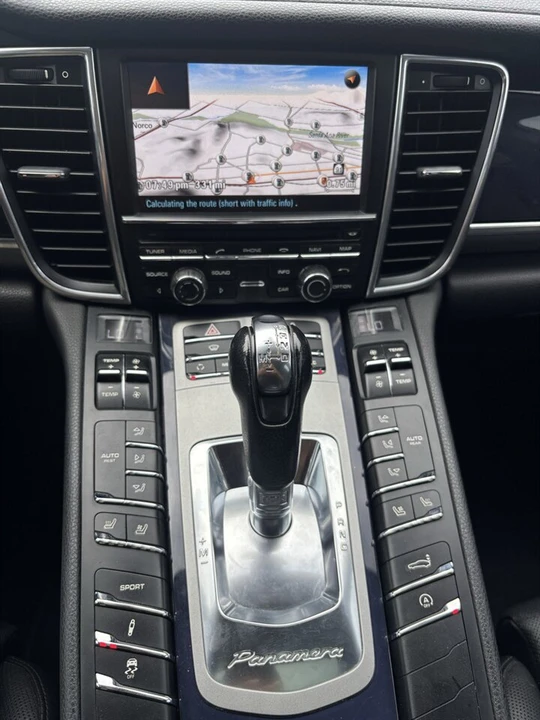 2013 Porsche 970 Panamera - Image 12 of 16
