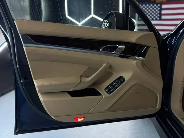 2013 Porsche 970 Panamera - Image 14 of 21