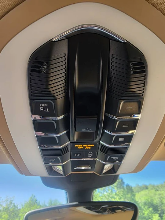 2013 Porsche 970 Panamera - Image 18 of 24
