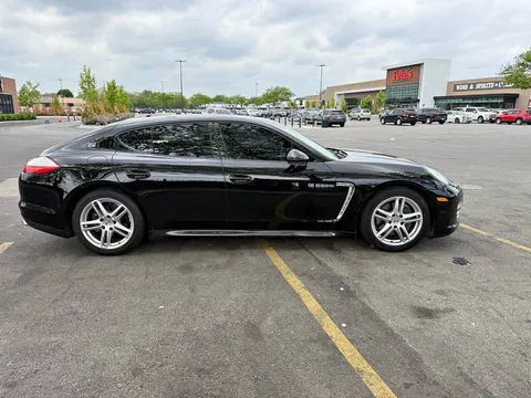 2013 Porsche Panamera 4 Platinum Edition Sedan 4D
