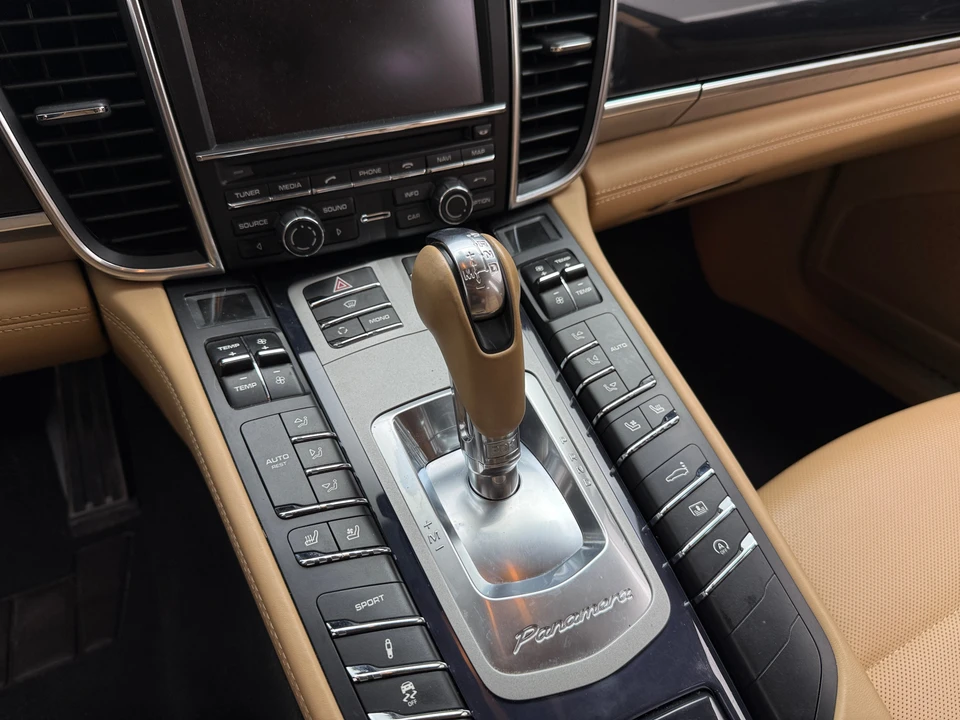 2013 Porsche 970 Panamera - Image 7 of 31