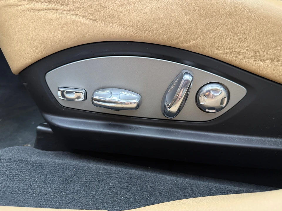 2013 Porsche 970 Panamera - Image 2 of 31