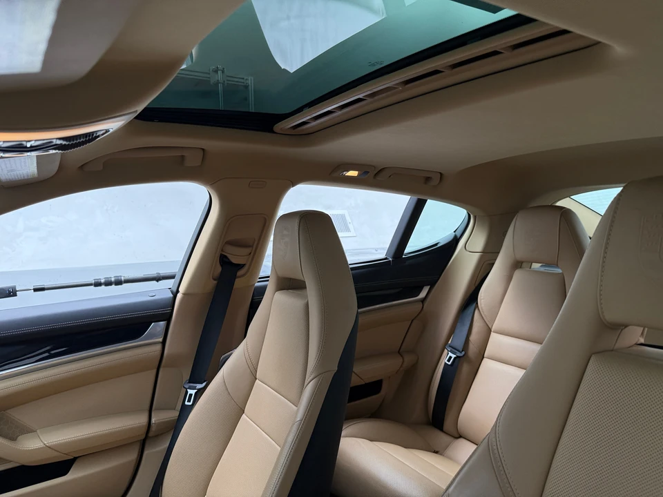 2013 Porsche 970 Panamera - Image 18 of 31
