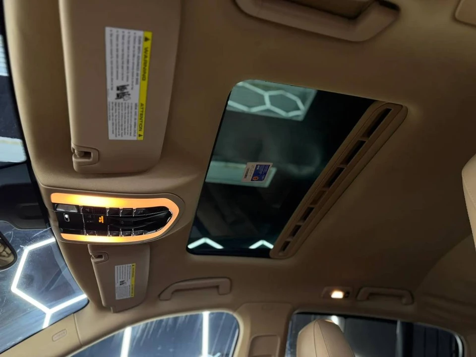 2013 Porsche 970 Panamera - Image 22 of 24