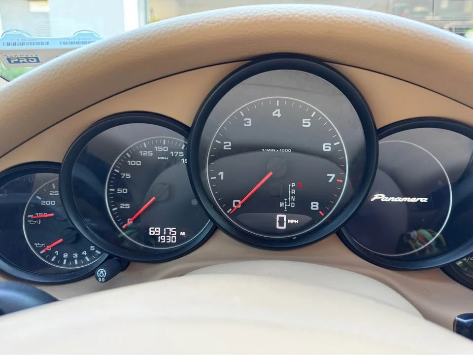 2013 Porsche 970 Panamera - Image 6 of 8