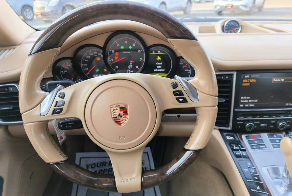 2013 Porsche 970 Panamera - Image 14 of 16