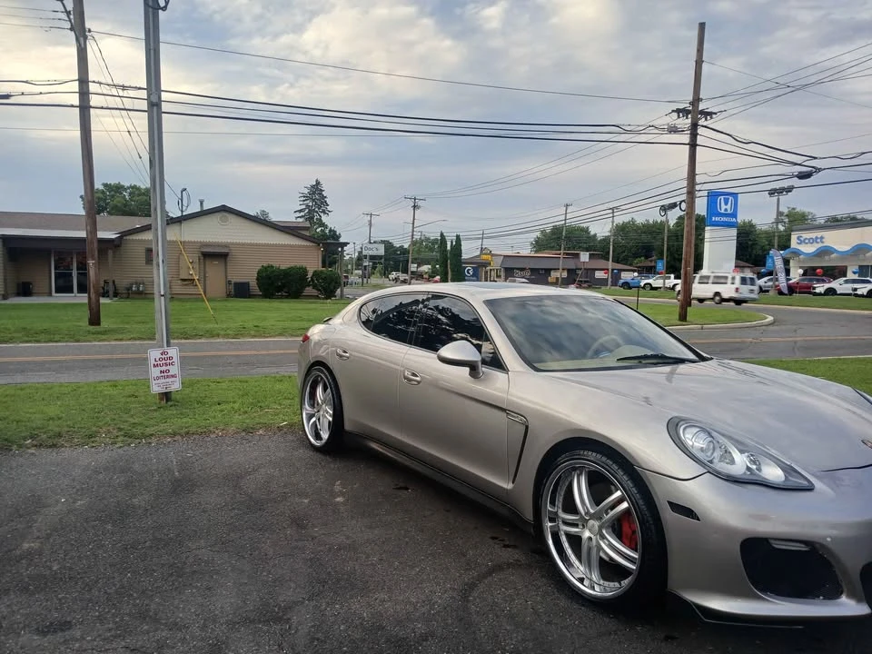 2013 Porsche 970 Panamera - Image 2 of 8