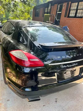 2013 Porsche Panamera 4 Sedan 4D