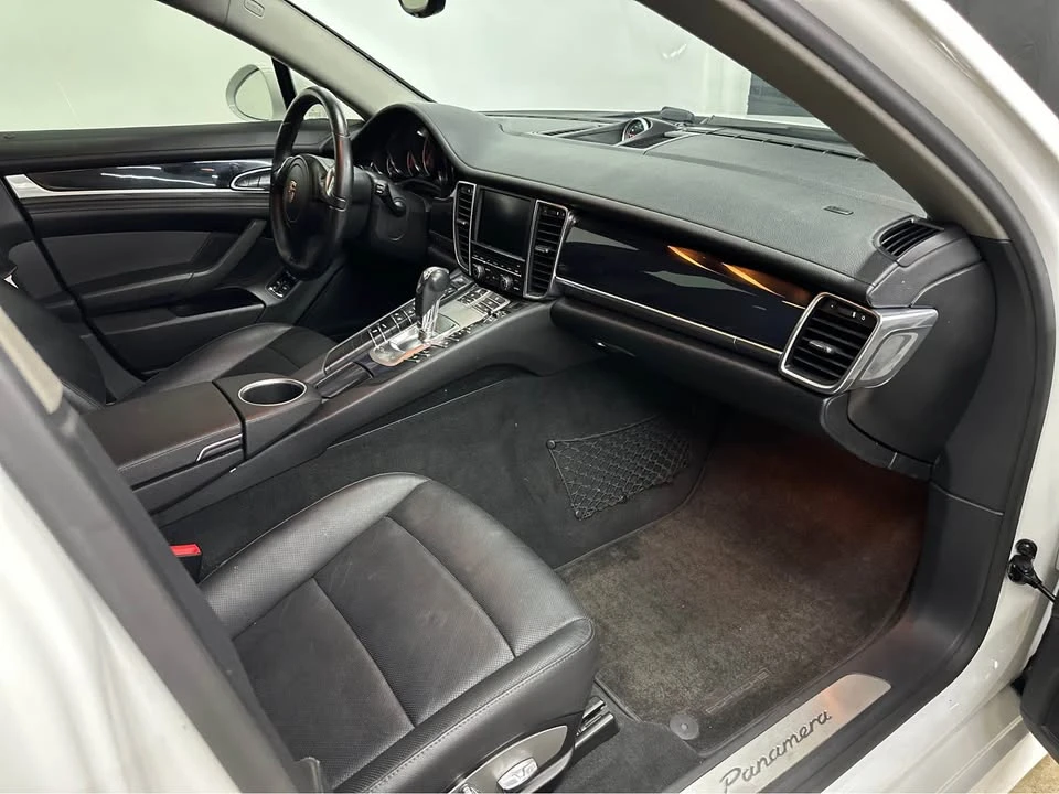 2013 Porsche 970 Panamera - Image 11 of 15