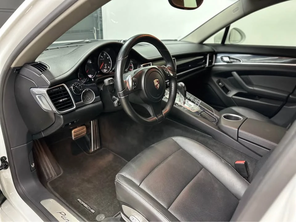 2013 Porsche 970 Panamera - Image 8 of 15