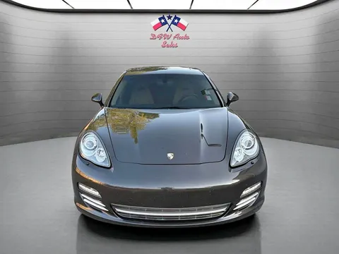 2013 Porsche Panamera 4 Sedan 4D
