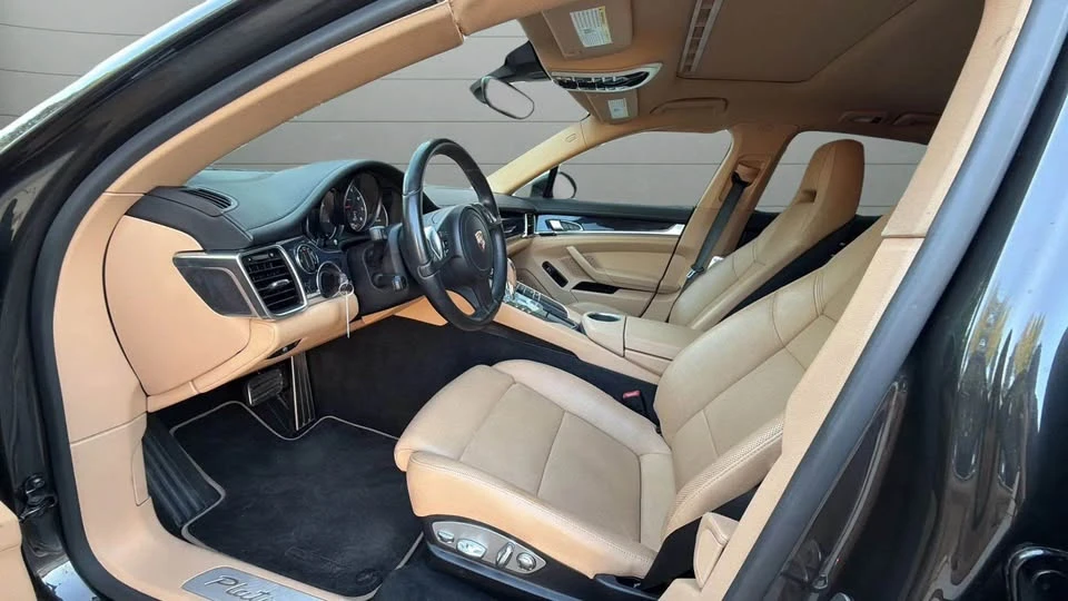 2013 Porsche 970 Panamera - Image 10 of 12