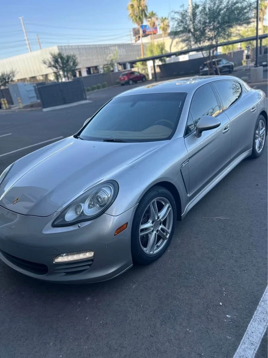2013 Porsche 970 Panamera - Image 2 of 10