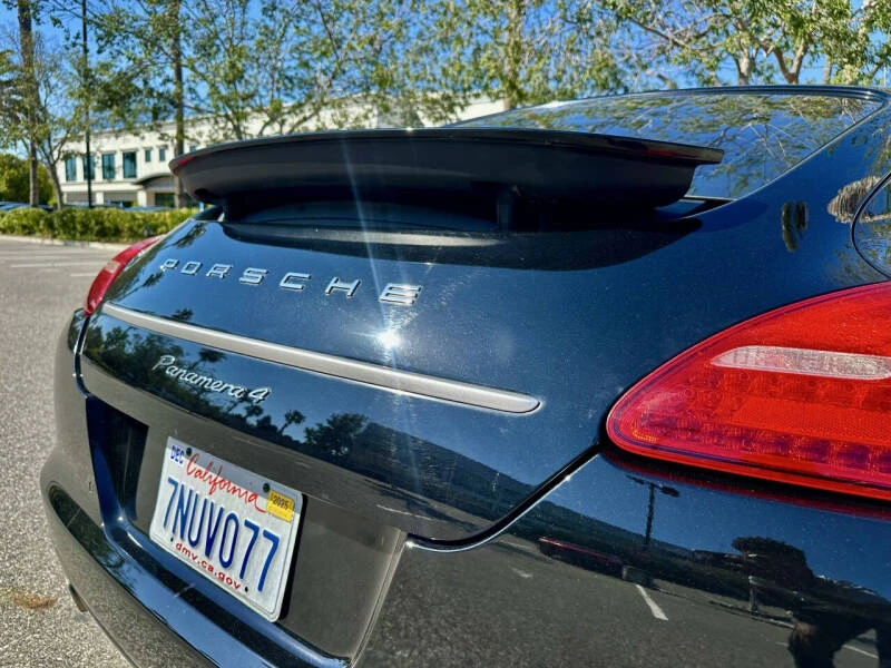 2013 Porsche 970 Panamera - Image 9 of 22