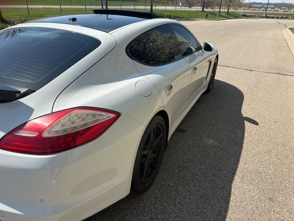 2013 Porsche 970 Panamera - Image 6 of 31