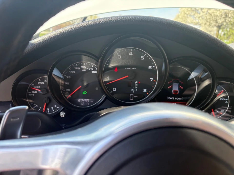 2013 Porsche 970 Panamera - Image 16 of 31