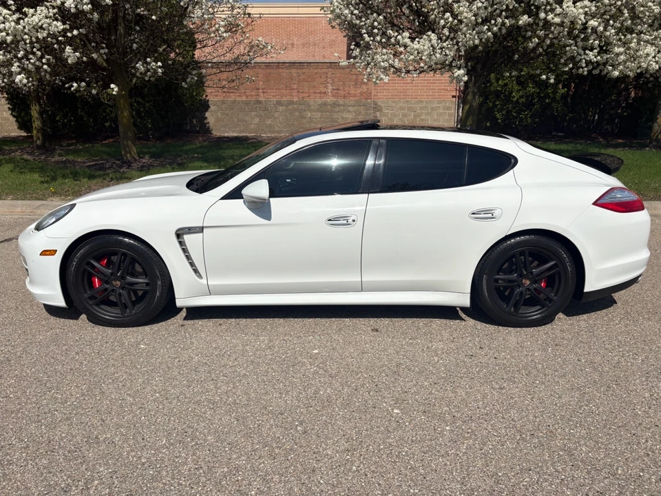 2013 Porsche 970 Panamera - Image 11 of 31